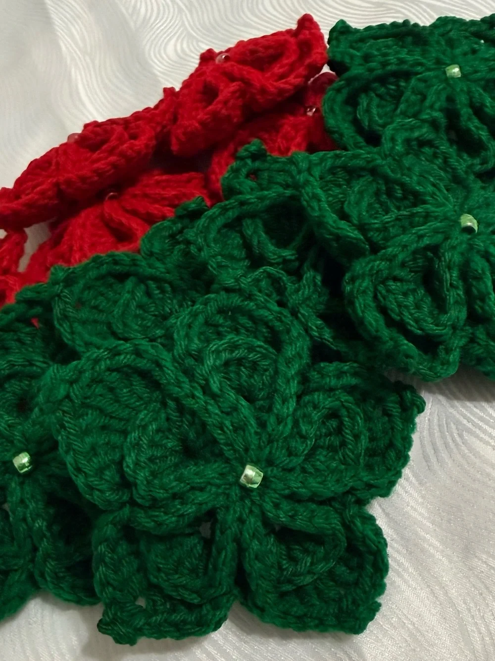 Handmade Red & Green Flowers Crochet set of 12